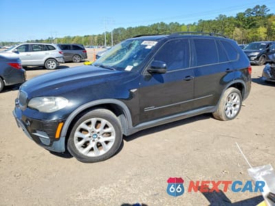 2012 BMW X5 XDRIVE35I 5UXZV4C55CL759946 - główne zdjęcie licytacji z USA - miniatura