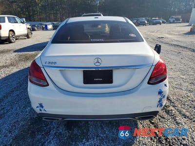 Zdjęcie 6 z 11 samochodu: 2016 MERCEDES-BENZ C 300 VIN:55SWF4JB3GU170721 - miniatura