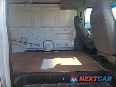 Zdjęcie 11 z 13 samochodu: 2005 FORD E150 DELIVERY VAN VIN:1FTRE14W65HB31083 - miniatura