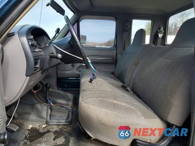 Zdjęcie 7 z 12 samochodu: 1996 FORD F250 VIN:1FTHX26F5TEB30899 - miniatura