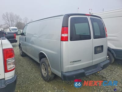 Drugie zdjęcie samochodu z przodu: 2023 CHEV EXPRESS G2500 VIN:1GCWGAFP5P1233361 - miniatura