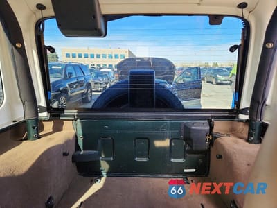 Zdjęcie 10 z 13 samochodu: 2002 JEEP WRANGLER / TJ SPORT VIN:1J4FA49S32P731769 - miniatura