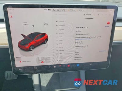 Zdjęcie 9 z 13 samochodu: 2023 TESLA MODEL Y VIN:7SAYGDEE0PA110973 - miniatura