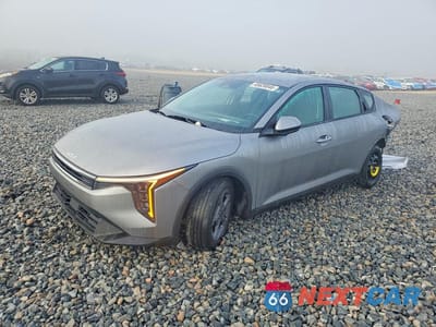 2025 KIA K4 LXS 3KPFT4DE6SE120250 - główne zdjęcie licytacji z USA - miniatura