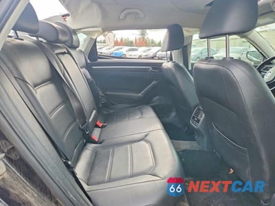 Zdjęcie 10 z 12 samochodu: 2018 VOLKSWAGEN PASSAT SE VIN:1VWBA7A35JC010320 - miniatura