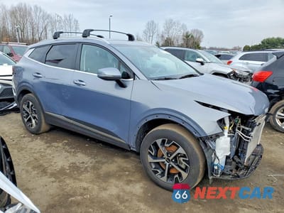 Czwarte zdjęcie samochodu z boku: 2024 KIA SPORTAGE EX VIN:5XYK3CDF7RG159024 - miniatura