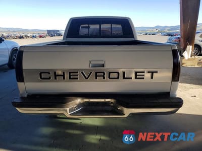 Zdjęcie 6 z 12 samochodu: 1991 CHEVROLET GMT-400 C1500 VIN:2GCEC19K3M1186389 - miniatura