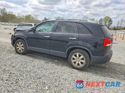 Drugie zdjęcie samochodu z przodu: 2013 KIA SORENTO LX VIN:5XYKT4A68DG383700 - miniatura