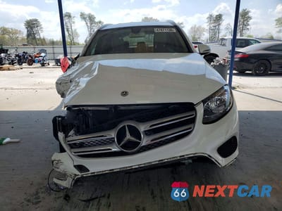 Piąte zdjęcie samochodu w środku: 2019 MERCEDES-BENZ GLC 300 VIN:WDC0G4JB7KV134491 - miniatura