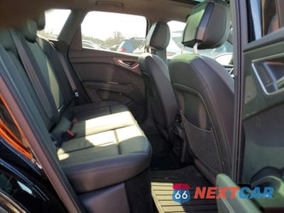 Zdjęcie 11 z 13 samochodu: 2024 AUDI Q4 E-TRON PREMIUM PLUS VIN:WA1LUBFZ8RP041333 - miniatura