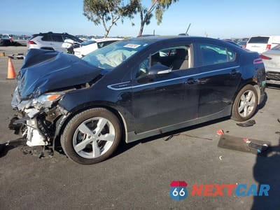 2015 CHEVROLET VOLT 1G1RC6E47FU142398 - główne zdjęcie licytacji z USA - miniatura