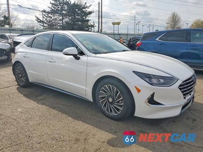 Czwarte zdjęcie samochodu z boku: 2022 HYUNDAI SONATA HYBRID SEL VIN:KMHL34JJ5NA043832 - miniatura