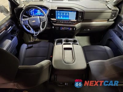 Zdjęcie 8 z 11 samochodu: 2025 CHEV SILVERADO K1500 LT-L VIN:1GCPKKEKXSZ159962 - miniatura