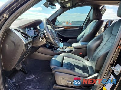 Zdjęcie 7 z 13 samochodu: 2019 BMW X3 SDRIVE30I VIN:5UXTR7C57KLR51900 - miniatura