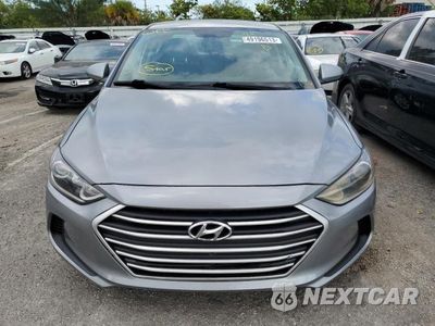 Piąte zdjęcie samochodu w środku: 2017 HYUNDAI ELANTRA SE VIN:5NPD74LF9HH174166 - miniatura