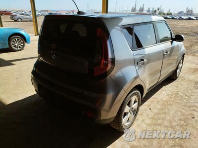 Trzecie zdjęcie samochodu z tyłu: 2019 KIA SOUL VIN:KNDJN2A22K7684500 - miniatura