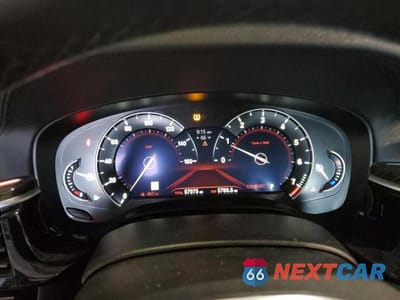 Zdjęcie 9 z 12 samochodu: 2018 BMW 530 I VIN:WBAJA5C59JG898254 - miniatura