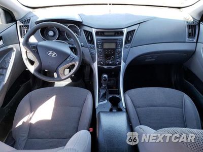Zdjęcie 8 z 12 samochodu: 2012 HYUNDAI SONATA GLS VIN:5NPEB4AC4CH452847 - miniatura