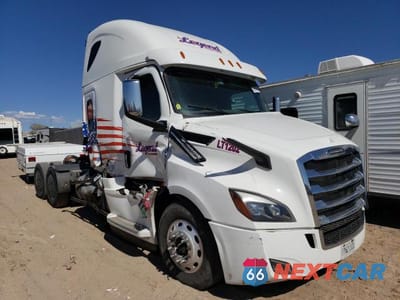 2020 FREIGLINER CASCADIA 126 3AKJHHDR1LSKW9094 - główne zdjęcie licytacji z USA - miniatura