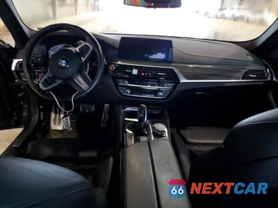 Zdjęcie 8 z 12 samochodu: 2018 BMW 530 I VIN:WBAJA5C59JG898254 - miniatura