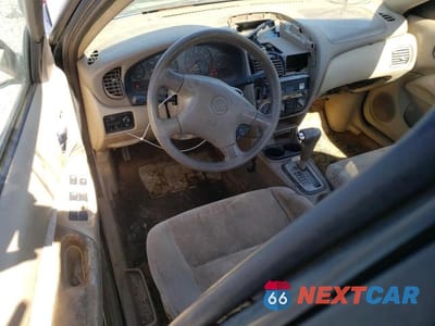 Zdjęcie 8 z 13 samochodu: 2001 NISSAN SENTRA XE VIN:3N1CB51D41L456063 - miniatura