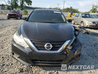 Piąte zdjęcie samochodu w środku: 2017 NISSAN ALTIMA 2.5 VIN:1N4AL3APXHC111972 - miniatura