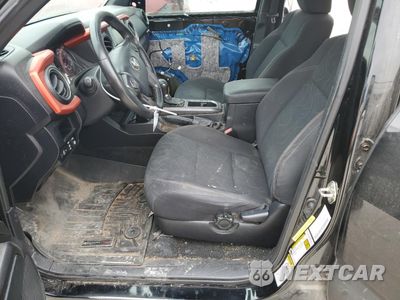 Zdjęcie 7 z 13 samochodu: 2017 TOYOTA TACOMA DOUBLE CAB VIN:5TFAZ5CN6HX026362 - miniatura
