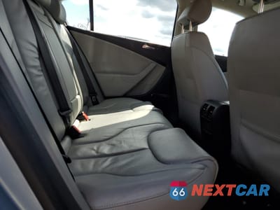 Zdjęcie 10 z 12 samochodu: 2006 VOLKSWAGEN PASSAT 3.6L 4MOTION LUXURY VIN:WVWFU73C96P139704 - miniatura