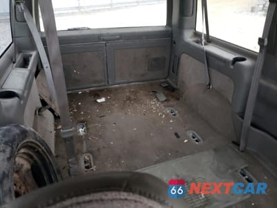 Zdjęcie 10 z 13 samochodu: 2000 CHEVROLET ASTRO VIN:1GNDM19W5YB181073 - miniatura