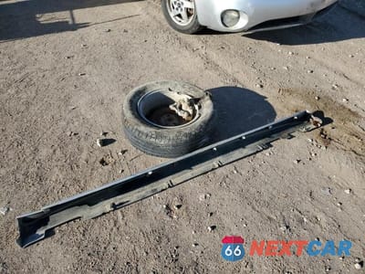 Zdjęcie 12 z 13 samochodu: 2004 PONTIAC GRAND PRIX GT2 VIN:2G2WS522141122011 - miniatura