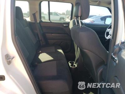 Zdjęcie 11 z 14 samochodu: 2012 JEEP PATRIOT LATITUDE VIN:1C4NJRFB5CD552106 - miniatura
