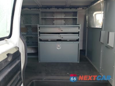 Zdjęcie 11 z 14 samochodu: 2001 CHEVROLET EXPRESS G2500 VIN:1GCFG25W911133317 - miniatura