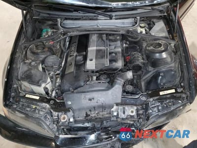 Zdjęcie 11 z 12 samochodu: 2002 BMW 325 XIT VIN:WBAEP33422PF01354 - miniatura
