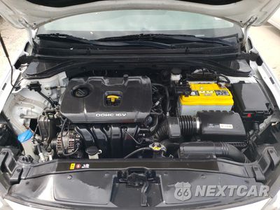 Zdjęcie 11 z 12 samochodu: 2018 HYUNDAI ELANTRA SEL VIN:5NPD84LF7JH302231 - miniatura