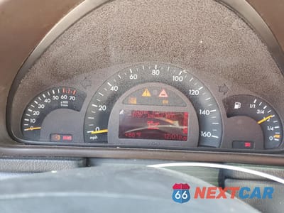 Zdjęcie 9 z 15 samochodu: 2002 MERCEDES-BENZ C 240 VIN:WDBRF61J32F222367 - miniatura