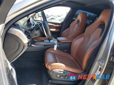Zdjęcie 7 z 14 samochodu: 2015 BMW X6 M VIN:5YMKW8C56F0G93804 - miniatura
