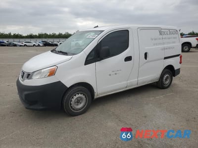 2015 NISSAN NV200 2.5S 3N6CM0KN5FK703621 - główne zdjęcie licytacji z USA - miniatura