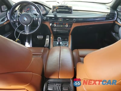 Zdjęcie 8 z 14 samochodu: 2015 BMW X6 M VIN:5YMKW8C56F0G93804 - miniatura