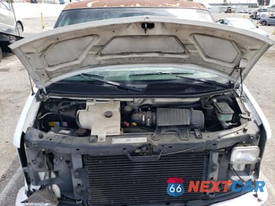 Zdjęcie 12 z 14 samochodu: 2001 CHEVROLET EXPRESS G2500 VIN:1GCFG25W911133317 - miniatura