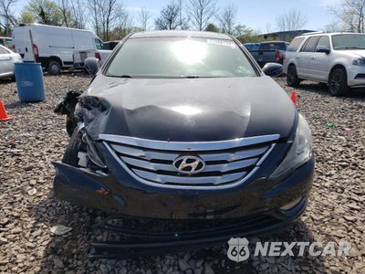 Piąte zdjęcie samochodu w środku: 2013 HYUNDAI SONATA SE VIN:5NPEC4AC4DH586062 - miniatura
