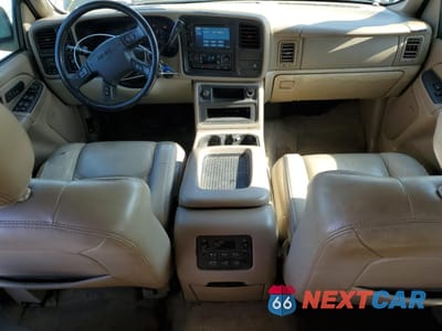 Zdjęcie 8 z 16 samochodu: 2006 GMC YUKON XL K1500 VIN:3GKFK16ZX6G129534 - miniatura