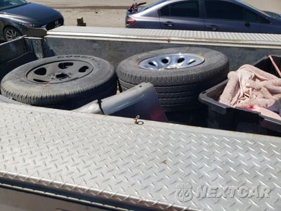 Zdjęcie 12 z 13 samochodu: 2006 FORD F250 SUPER DUTY VIN:1FDNF20536EB91805 - miniatura