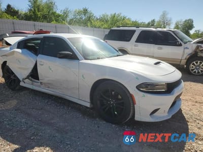 Czwarte zdjęcie samochodu z boku: 2018 DODGE CHARGER SXT PLUS VIN:2C3CDXHG8JH313293 - miniatura