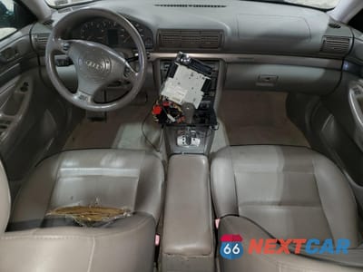 Zdjęcie 8 z 12 samochodu: 2001 AUDI A4 1.8T QUATTRO VIN:WAUDC68DX1A143050 - miniatura