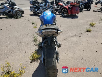 Czwarte zdjęcie samochodu z boku: 2009 KAWASAKI ER650 C VIN:JKAEREC129DA41780 - miniatura