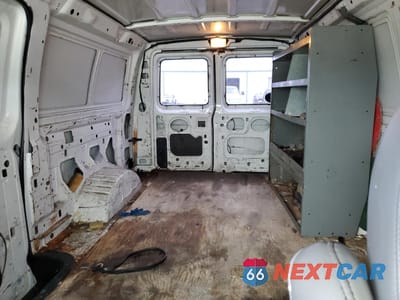 Zdjęcie 10 z 13 samochodu: 2004 FORD ECONOLINE E150 VAN VIN:1FTRE14W14HA68523 - miniatura