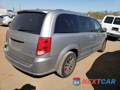Trzecie zdjęcie samochodu z tyłu: 2017 DODGE GRAND CARAVAN SXT VIN:2C4RDGCG2HR791341 - miniatura