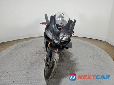 Drugie zdjęcie samochodu z przodu: 2019 APRILIA RSV4 1100 VIN:ZD4KEUA00KS000186 - miniatura