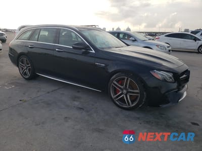 Czwarte zdjęcie samochodu z boku: 2020 MERCEDES-BENZ E 63 AMG-S 4MATIC VIN:W1KZH8KB9LA763832 - miniatura