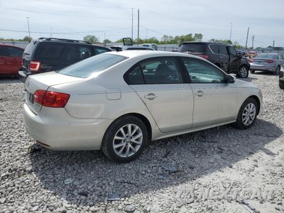 Trzecie zdjęcie samochodu z tyłu: 2011 VOLKSWAGEN JETTA SE VIN:3VWDX7AJ0BM346043 - miniatura